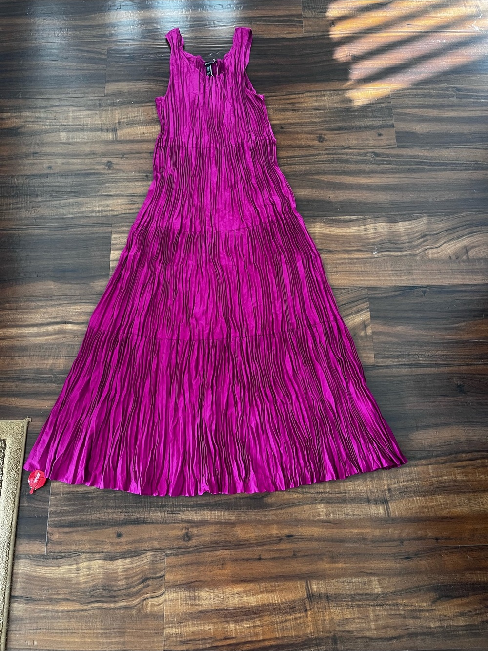 New Eileen Fisher Fuchsia Pleated Maxi Dress size M 100% silk